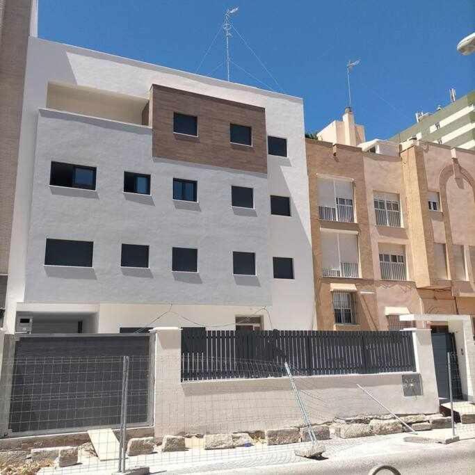 Acogedor Apartamento En La Playa De Cádiz Exteriör bild